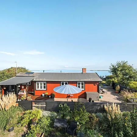 Feriehus Dyrevenlig Bolig I *